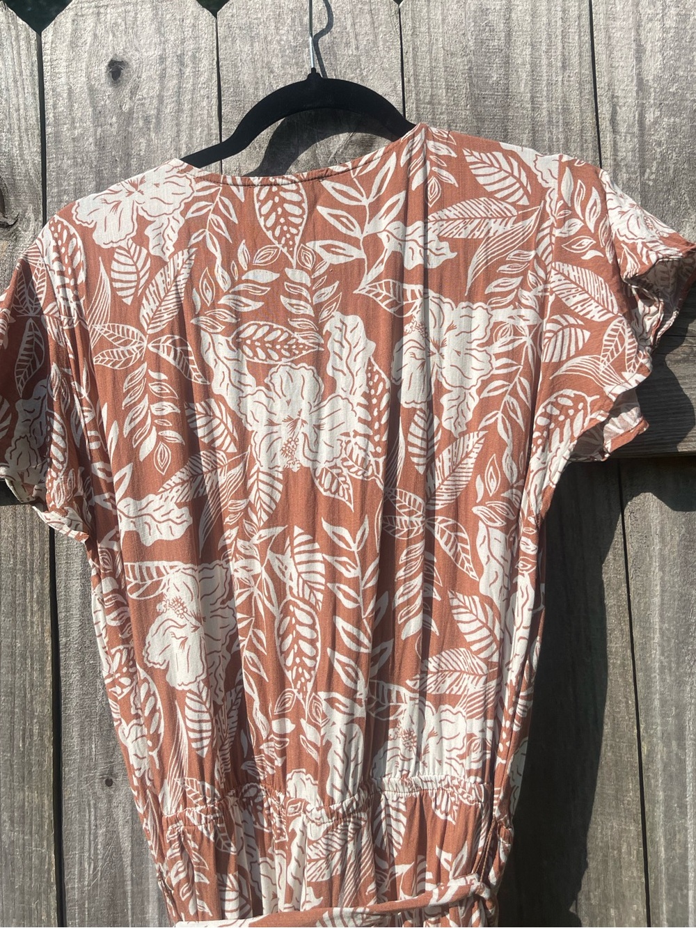 Olive & Oak Rust and White Floral Wrap Jumpsuit - Picture 8 of 9